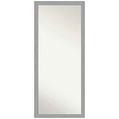 Espejo de longitud completa, 63,5x27,5 pulgadas Espejo de suelo de níquel cepillado, vidrio no biselado, marco de madera marrón desgastado, plano estable