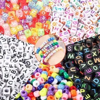 Cuentas acrílicas mezcladas con las letras del alfabeto, abalorios espaciadores redondos y planos para la fabricación de joyas, manualidades para niños, pulsera con nombre y collar