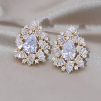 Conjunto de joyería de cobre de lujo para mujer, Pendientes colgantes de abanico de circón, accesorios de fiesta de boda elegantes, nueva moda coreana