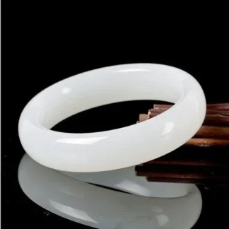 Brazalete de Jade blanco Natural genuino para hombres y mujeres, amuleto de la suerte tallado a mano, accesorios de moda, joyería de dijes, regalos