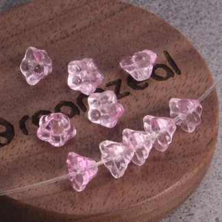 Cuentas espaciadoras sueltas de cristal para fabricación de joyas, abalorios de 8x6mm en forma de capullo de flor, color rosa claro, para pendientes y manualidades, 20 piezas