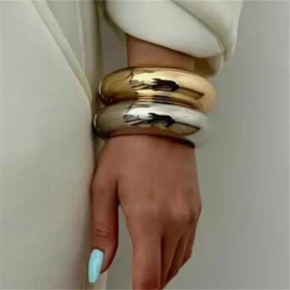 XIALUOKE-Pulseras geométricas de Metal para mujer y hombre, brazaletes de superficies lisas de cara ancha, joyería Punk, accesorios, nuevo regalo