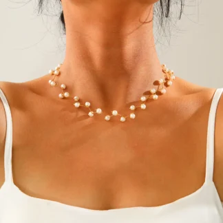 Pequeño collar de perlas francesas irregulares para mujer, collar de clavícula de temperamento corto y dulce, 1 piezas