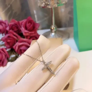 Collar de lujo con colgante de cruz grande para mujer, collar de boda de novia a la moda, collar clásico de piedra de circonio AAAA de plata 925