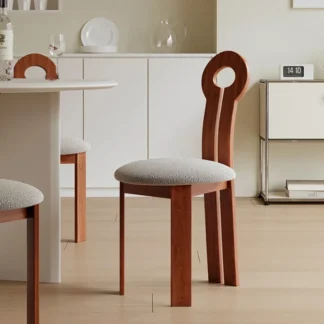 Silla de comedor de madera para el hogar, asiento de cocina de estilo Retro, sólido, Wabi sabi, diseño creativo