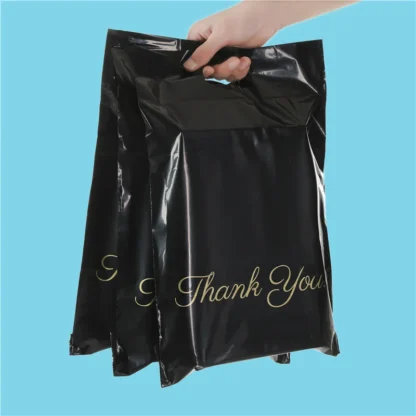 50 unids/lote nuevo bolso exprés con asa dorada y negra, bolsa de correo, bolsas de mensajería, sobre de polietileno impermeable autoadhesivo