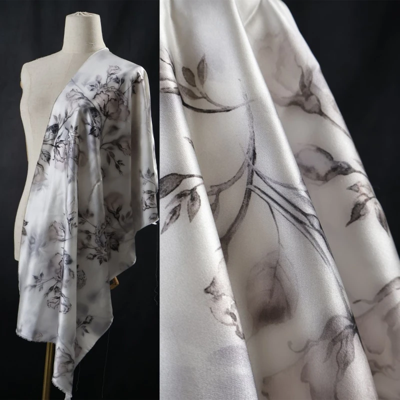 Falda de tela rosa nebulosa con tinta nacional Feng Shui de 19mm, tela para camisa Qipao