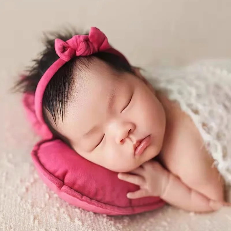 Accesorios de fotografía Neonatal, juego de fotografía de luna llena, almohada colorida en forma de corazón, tocado de lazo, forma auxiliar, bebé de 100 días