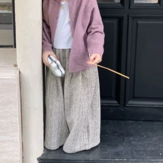 Pantalones de pierna ancha a rayas para niña, versión coreana, pantalones informales a rayas, pantalones texturizados de diseñador para niño 2024