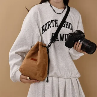Bolsa de terciopelo Vintage para cámara, bolso con cordón a prueba de polvo, correa de hombro, protección de lente, 1 unidad
