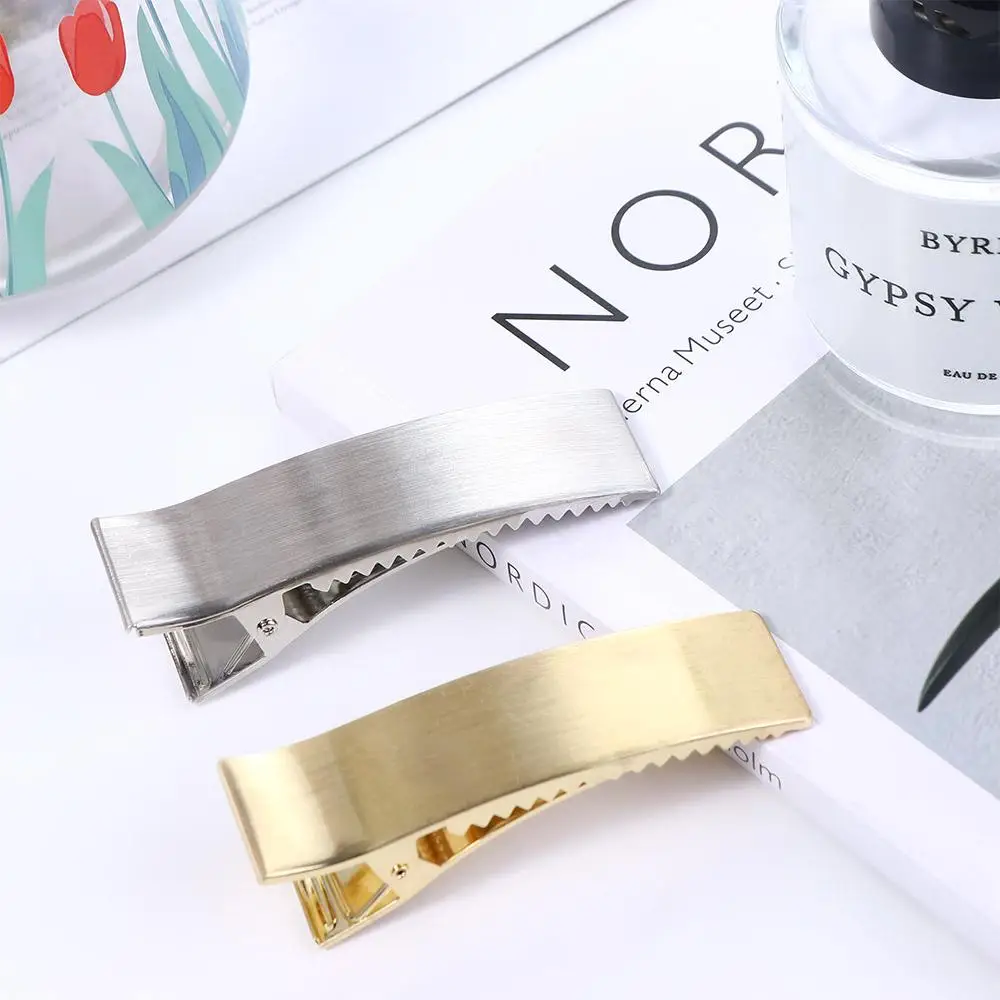 Clip para el pelo con flequillo para mujer, horquilla lateral con dibujo de alambre de Metal, accesorios para el cabello, horquilla de estilo coreano