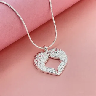 Collar de serpiente de plata 925, colgante en forma de corazón, adecuado para hombres y mujeres para usar a diario