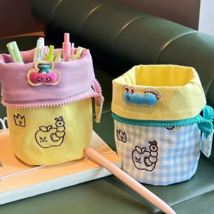 Bolsa para bolígrafos de lona con frutas creativas, soporte para brochas de maquillaje multifuncional con forma de gusano, franjas de diferente Color, estuche para bolígrafos de dibujos animados, bolsa de viaje