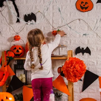 Cadena de alambre de simulación, accesorios de alambres de púas, adorno para fiesta de Halloween, guirnalda de flores para decoración