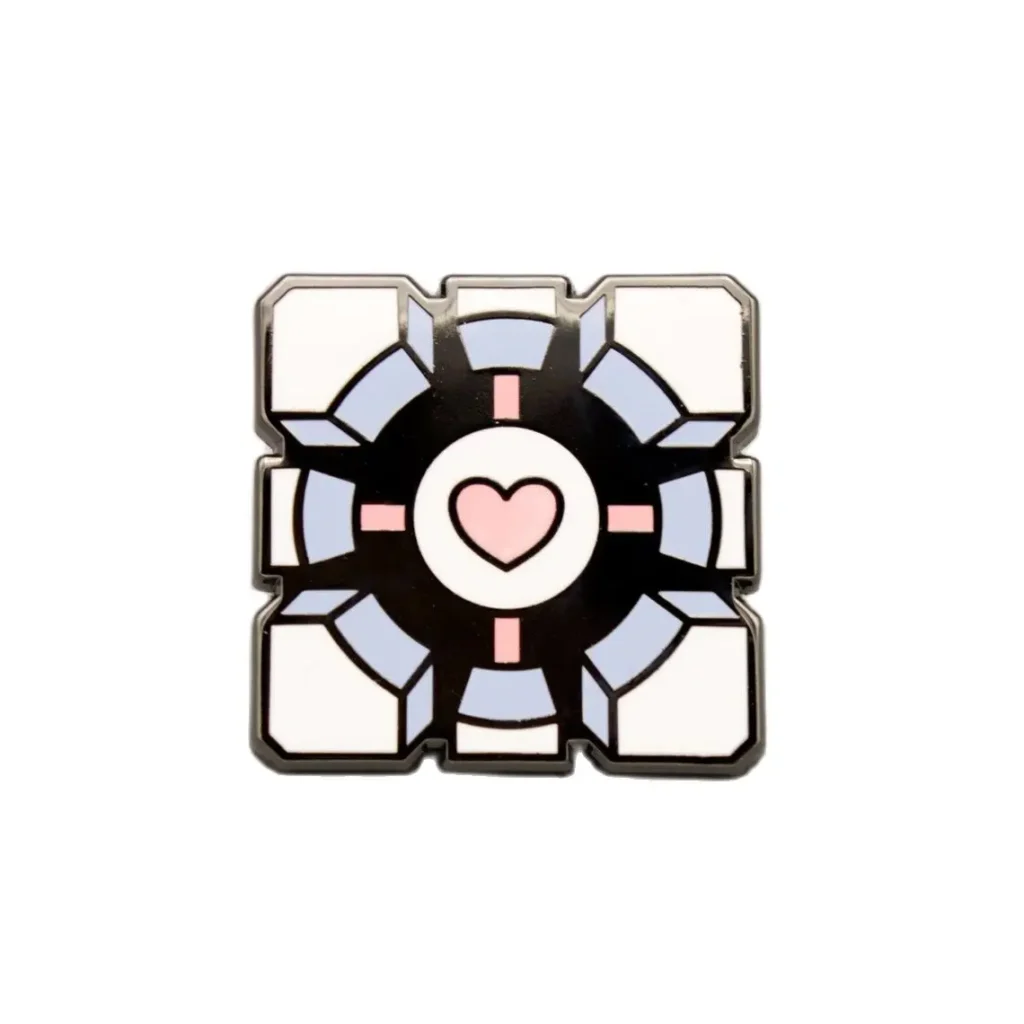 Portal clásico, cubo de compañero ponderado, Pin esmaltado, juego, el mismo broche Kawaii encantador, insignia coleccionable, joyería