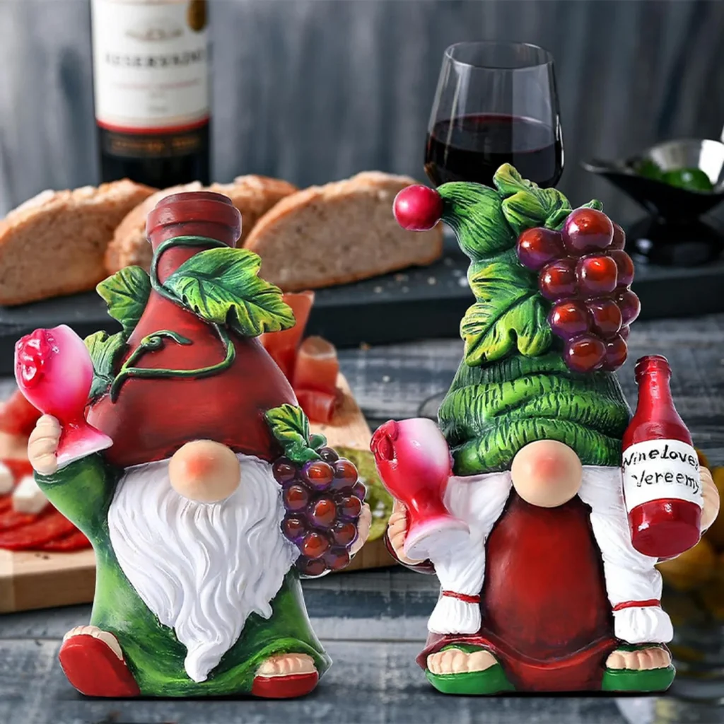 Mini estatua de gnomos de jardín de hadas, decoración de micropaisaje de musgo de resina, Mini enano, vino tinto, fruta, gnomo, adornos de mesa de fiesta