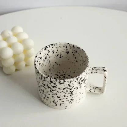 Taza de cerámica de 330ml, vaso creativo hecho a mano, estilo nórdico, con asa de anillo, adecuado para café, porcelana, cerveza