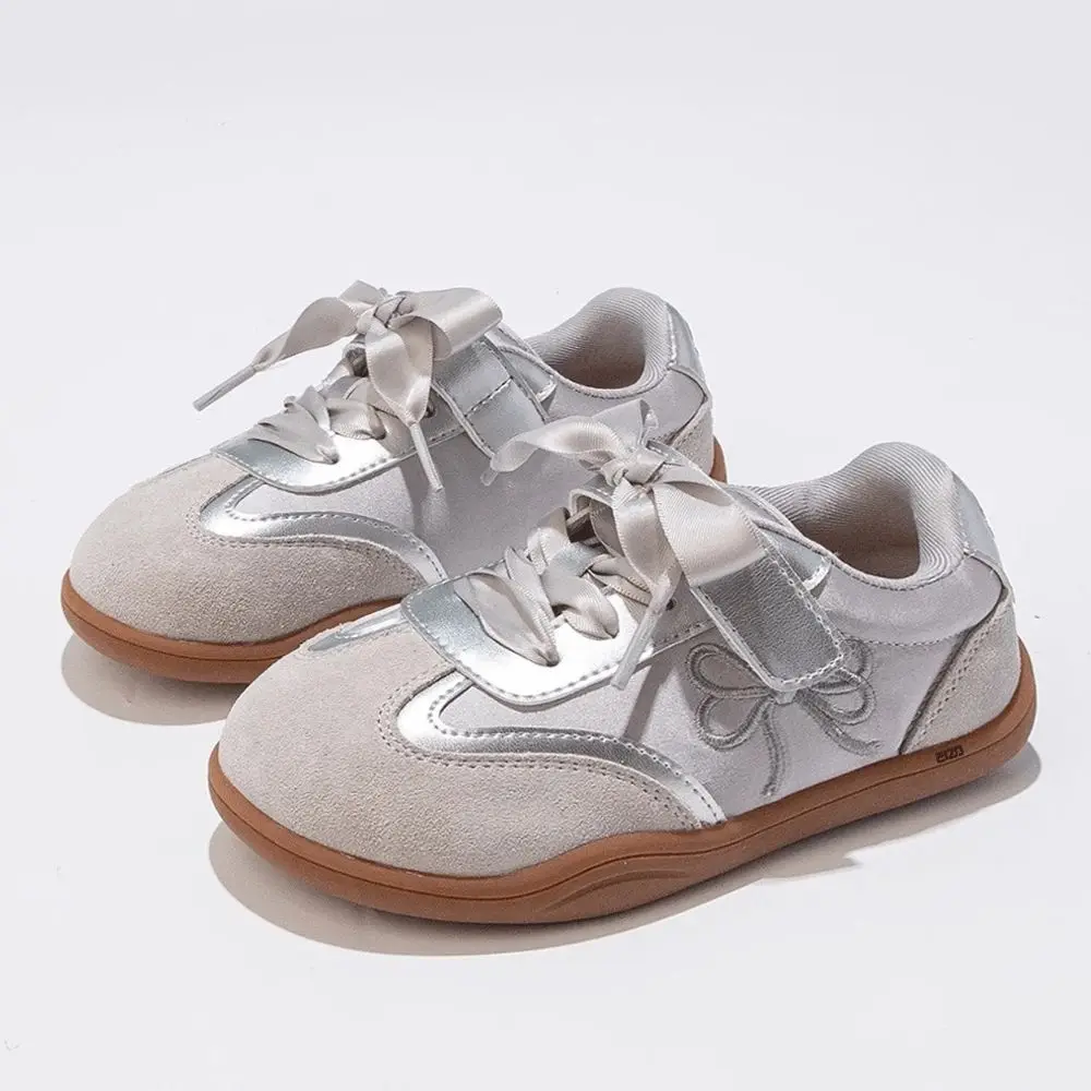 Zapatillas de deporte para niños, dulce lazo bordado, modelos para las cuatro estaciones, zapatos de entrenamiento informales para niñas, zapatos informales suaves de color rosa para niños