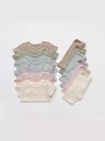 Conjunto de ropa de casa de manga corta para bebé, Tops y pantalones cortos para niño y niña, traje de 2 uds, trajes transpirables de dibujos animados para niño pequeño, novedad de verano 2025