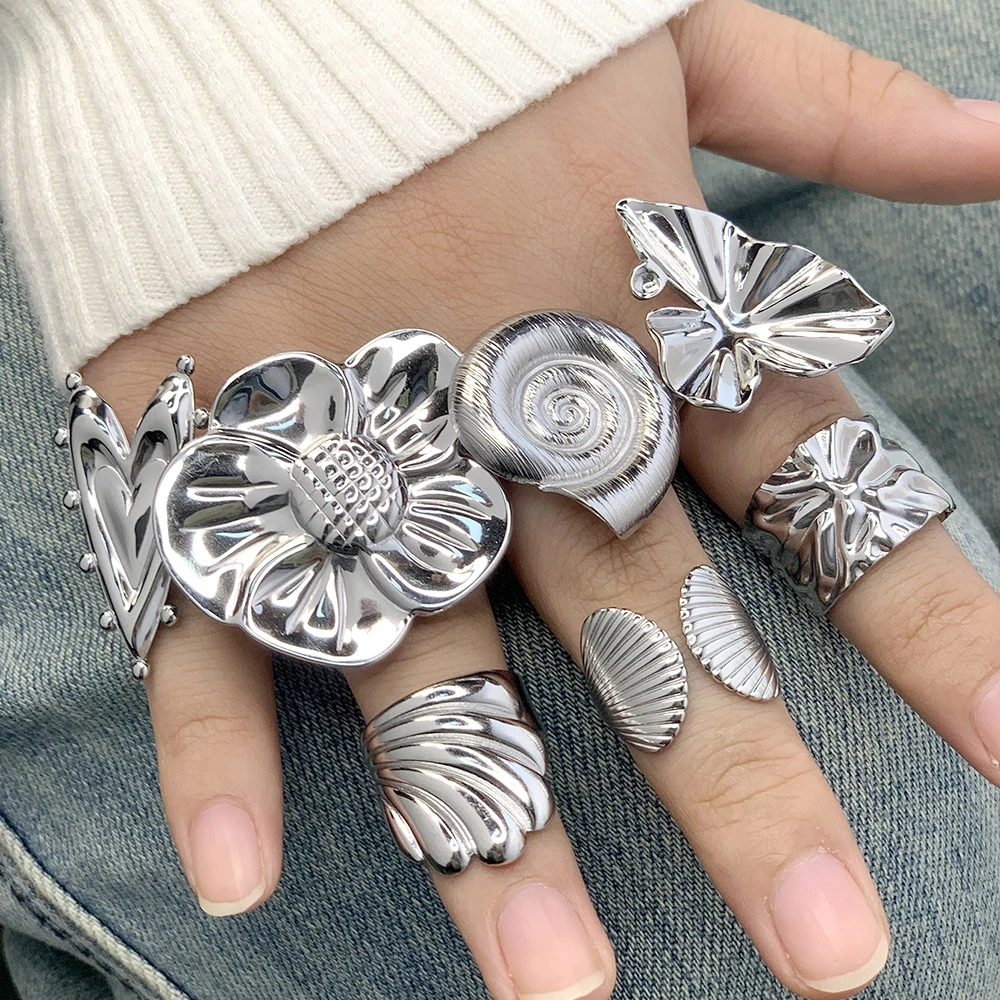 Anillo de acero inoxidable para mujer, joyería gruesa ajustable a la moda europea y americana, anillo en forma de corazón, joyería para mujer al por mayor