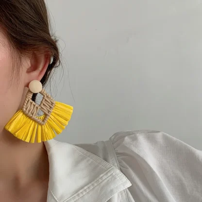 Pendientes de gota grandes de madera trenzada de rafia colorida Bohemia para mujer, joyería Bohemia, pendiente étnico exagerado