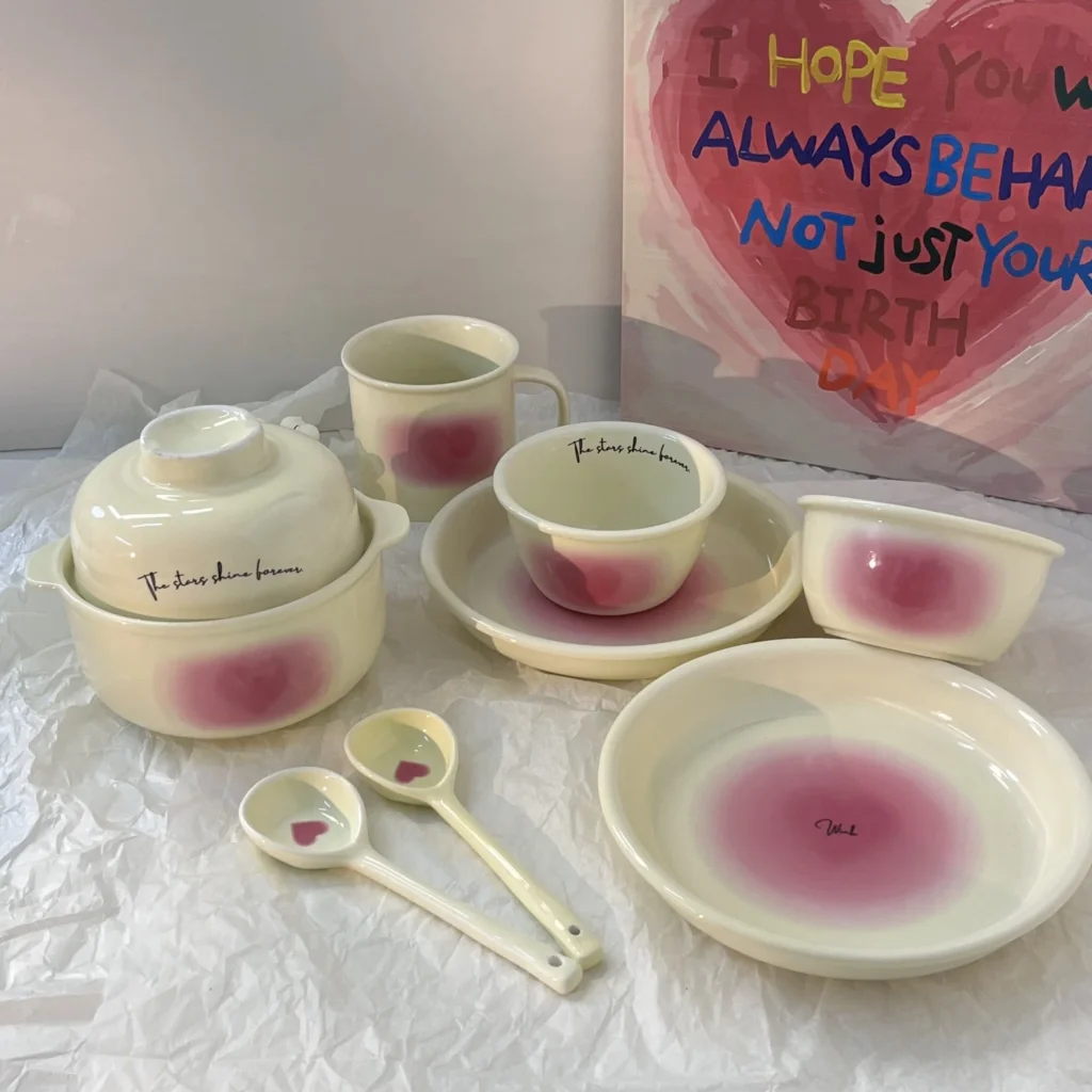 Plato de tazón para niña, vajilla de cerámica con Colorete de polvo de amor para el hogar, taza rosa para niña, juego de platos