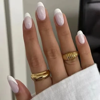 Simple francés clásico blanco almendra uñas postizas arte uñas postizas encantos brillo polvo labios rojos oro prensa en uñas herramientas de manicura