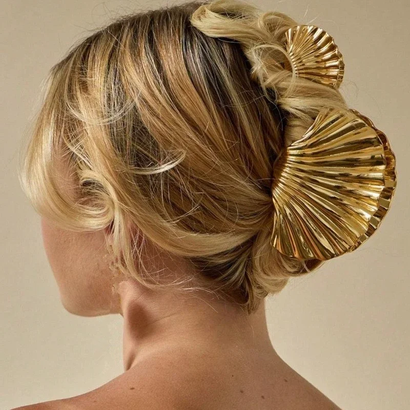 Pinzas para el pelo con forma de flor para mujer, accesorios para el cabello, Color dorado, concha de Metal grande, joyería de moda