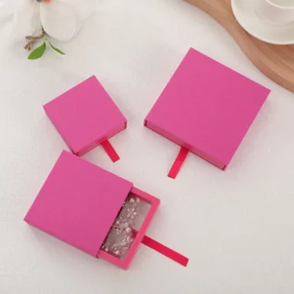 Caja de almacenamiento de joyas, embalaje de película Pe, Color caramelo, anillo, colgante, collar, pendiente, pulsera, caja de exhibición de joyería antioxidante