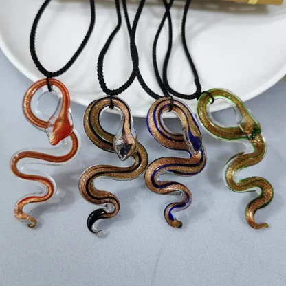4 Uds. De cristal de Murano hecho a mano, mezcla de colores, colgante de serpiente de arena, collar apto, joyería novedosa, regalo para hombres y mujeres, fiesta
