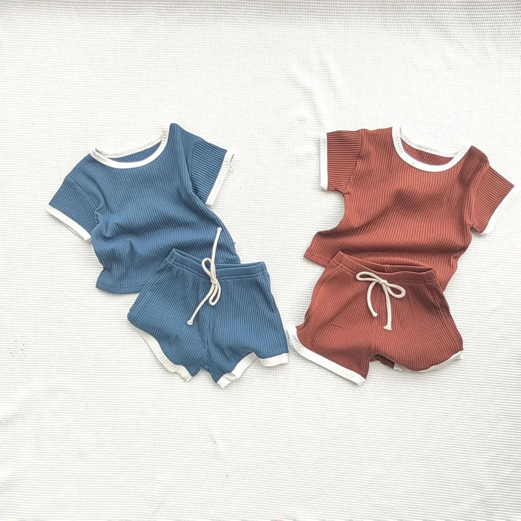 Conjunto de ropa de manga corta para bebé, Tops acanalados de algodón + Pantalones cortos, traje de 2 uds., trajes de algodón para niño y niña, novedad de 2025