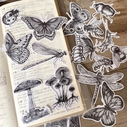 Piezas Retro para decoración de teléfono móvil, Libélula, mariposa, seta, diario, álbum de fotos, 16 unidades, blanco y negro
