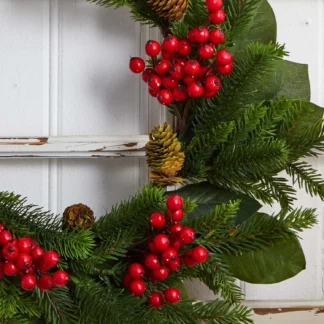 24 pulgadas. Corona artificial de hoja de magnolia, bayas y pino