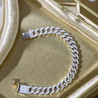 Precio de fábrica Hip Hop 6,20mm de ancho Vvs Moissanite cadena de eslabones cubanos de diamante 925 pulsera cubana de moissanita helada de plata para hombres