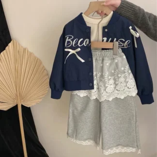Conjunto de ropa para niñas 2025, primavera y otoño, estilo occidental, nueva moda, chaqueta de béisbol con lazo para niños, pantalones superiores, conjunto de 2 piezas
