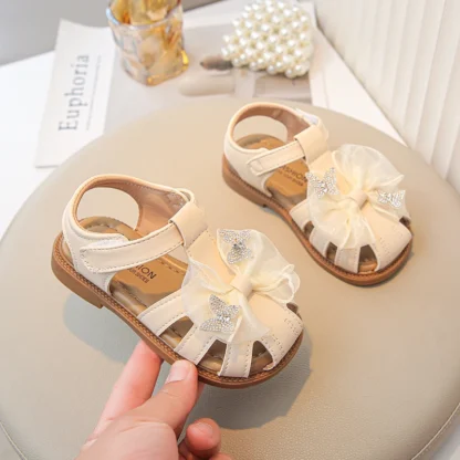 Sandalias de punta cerrada de verano para niñas, suela antideslizante, zapatos para primeros pasos con bonito pajarita, fiesta de princesa Ins