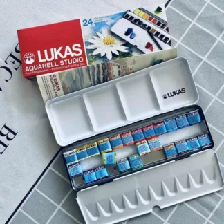 Pintura de acuarela de viaje Lukas, 24 colores, media sartenes, pincel de pintura de acuarela transparente, caja de paleta de metal portátil para bocetos