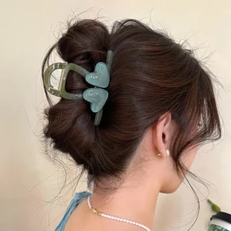 Clip de tiburón con forma de corazón transparente para la cabeza, horquillas con pinza para el pelo de amor de estilo coreano, Clip de tiburón de resina resistente al agua para fiesta