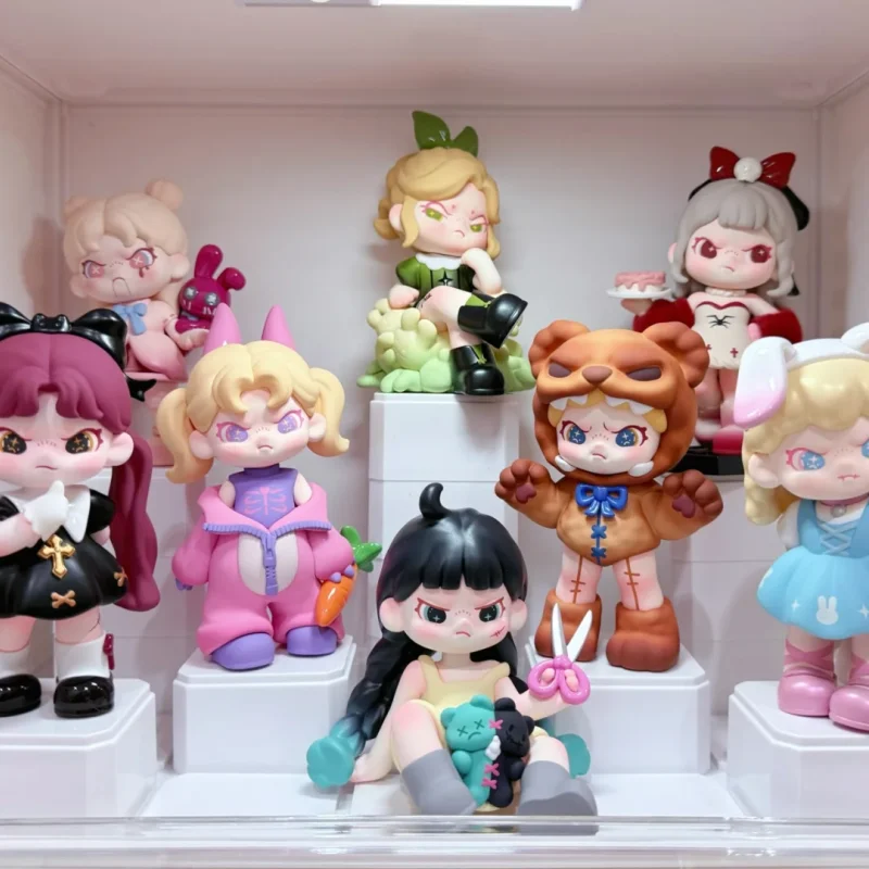 Nueva caja ciega de la 6.a serie Ideal World de Dora, Ideas de regalo para el Día de San Valentín, mini muñeca de acción interesante para decoración de escritorio