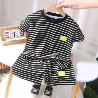 Conjunto de ropa de verano para bebés y niñas, camisetas y pantalones cortos a rayas, traje de 2 piezas, trajes de parte superior e inferior para niños, chándales informales