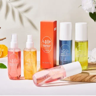 Spray de perfume líquido natural sin alcohol y bajo alérgeno que se puede utilizar en el cabello, el cuerpo y la ropa. Aceite natural a base de agua.