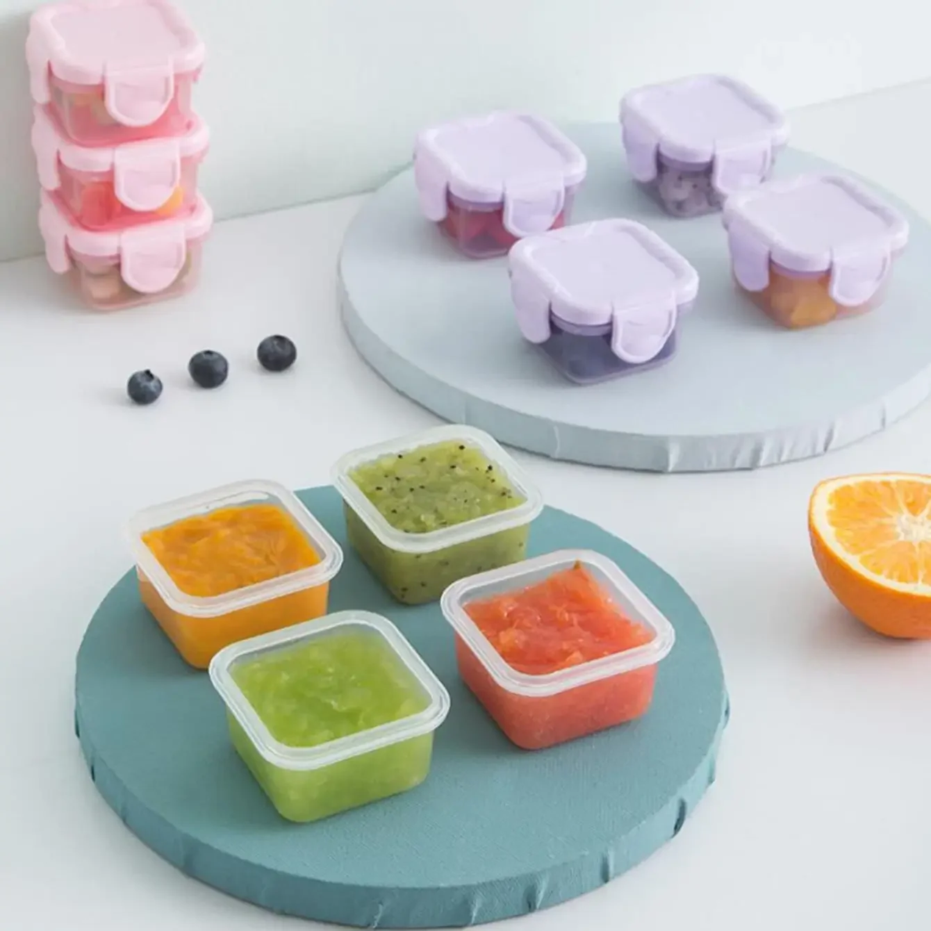 Mini contenedor de almacenamiento de alimentos multiusos con tapa abatible, caja sellada de plástico a prueba de golpes para frutas, verduras, carne, al azar, 1 pieza