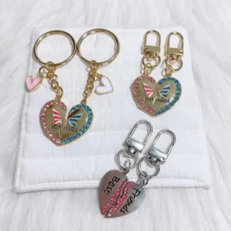 2 uds mariposa esmaltada flores Arco Iris BFF amor llavero corazón colgante mujeres niñas llavero coche llavero el mejor regalo para amigos