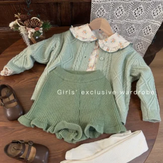 Ropa para niños versión coreana, nuevo artículo de otoño 2025, cárdigan de punto fresco para niñas, camisa con solapa Floral, conjunto de pantalones cortos de hilo