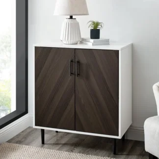 Cofre de cajón urbano, negro y dorado, refresca cualquier sala de estar o cocina