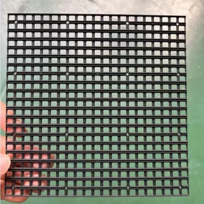 10 Uds máscara LED P5.59 (12,5 cm * 12,5 cm) 16 agujeros, pantalla LED de alquiler de escenario interior y exterior 2121 cubierta de pantalla de visualización de cuentas LED