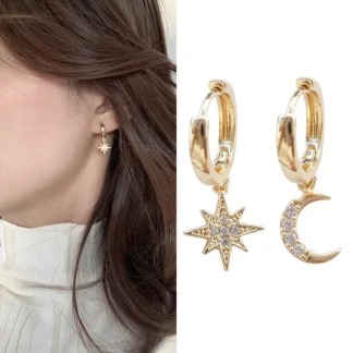 Pendientes colgantes asimétricos con diamantes de imitación para mujer, joyería coreana, Color dorado, Estrella y Luna, 2021