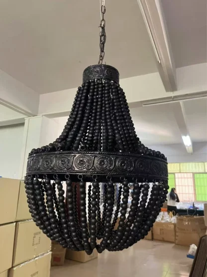 Lámpara colgante hecha a mano con cuentas de madera negra de estilo bohemio para sala de estar, comedor y dormitorio