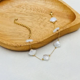 Pulsera de concha de perla de acero inoxidable de Color dorado a la moda para mujer, accesorios de joyería para vacaciones en la playa y verano, regalo que No se decolora