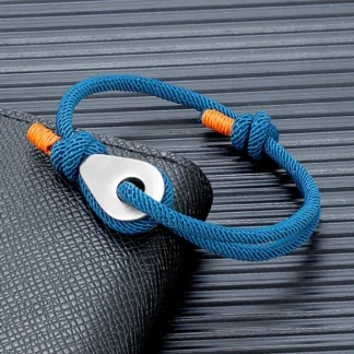 MKENDN moda hombres dedal mosquetón pulsera ajustable cuerda de escalada pulsera impermeable surf playa joyería mujeres regalos